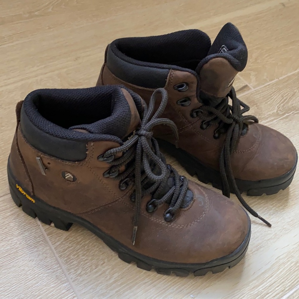 Alpine Design Vibram Waterproof Hiking/Winter Boot